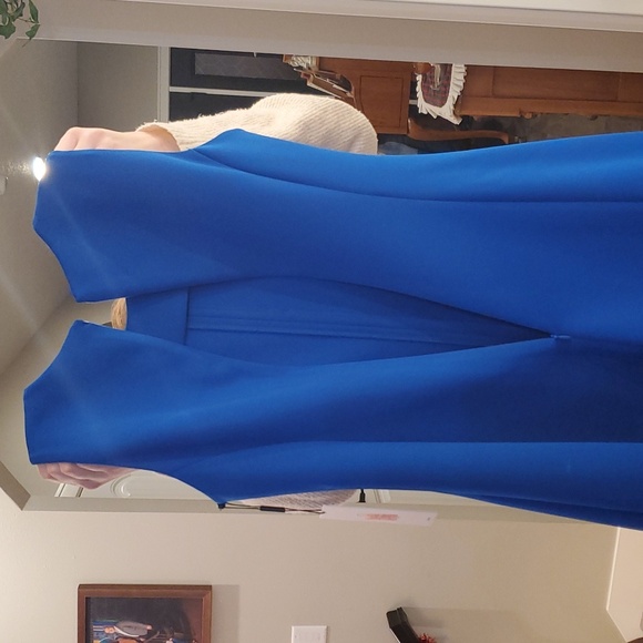 Calvin Klein sleeveless, Size 6, knee length. - Picture 2 of 2